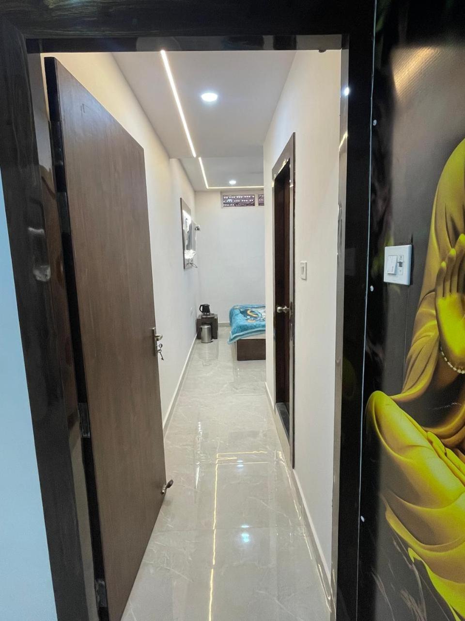 Kashi Imperial Bed & Breakfast พาราณสี ภายนอก รูปภาพ